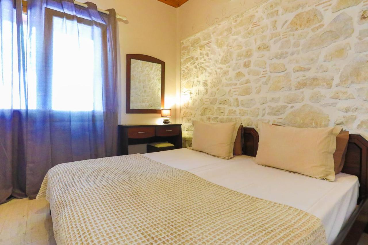 Villa Alkinoos