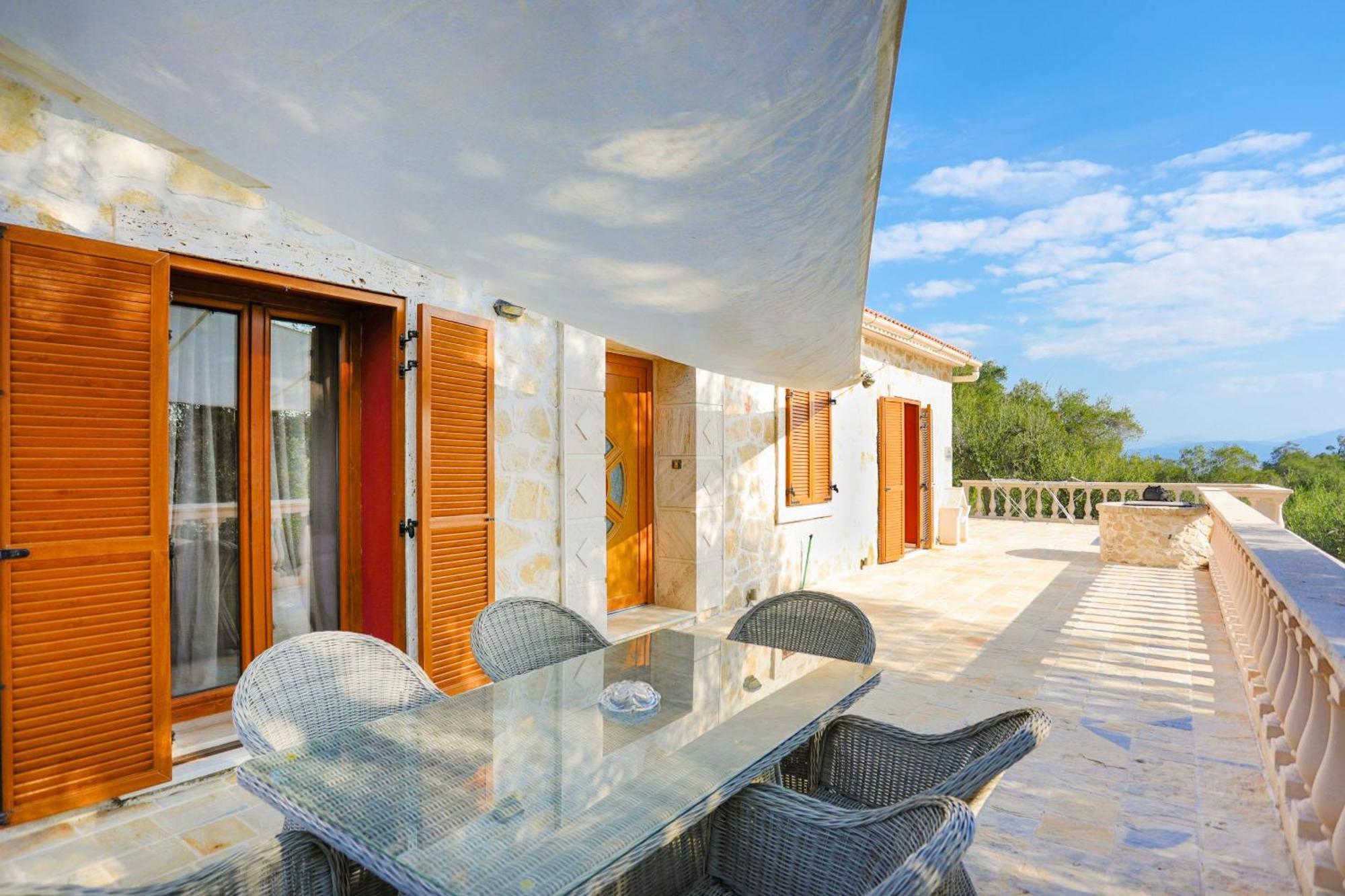 Villa Alkinoos *